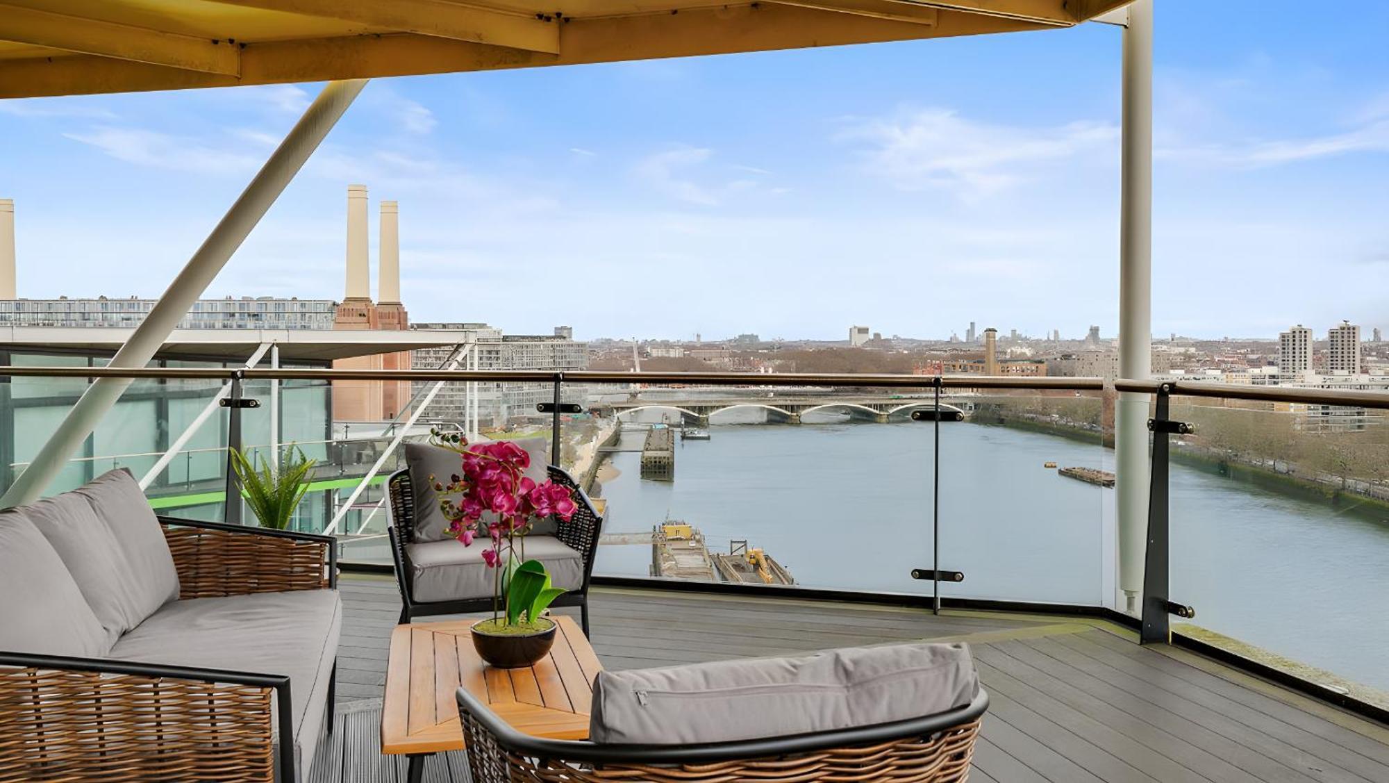Riverlight Nine Elms Battersea Power Station Londra Exterior foto